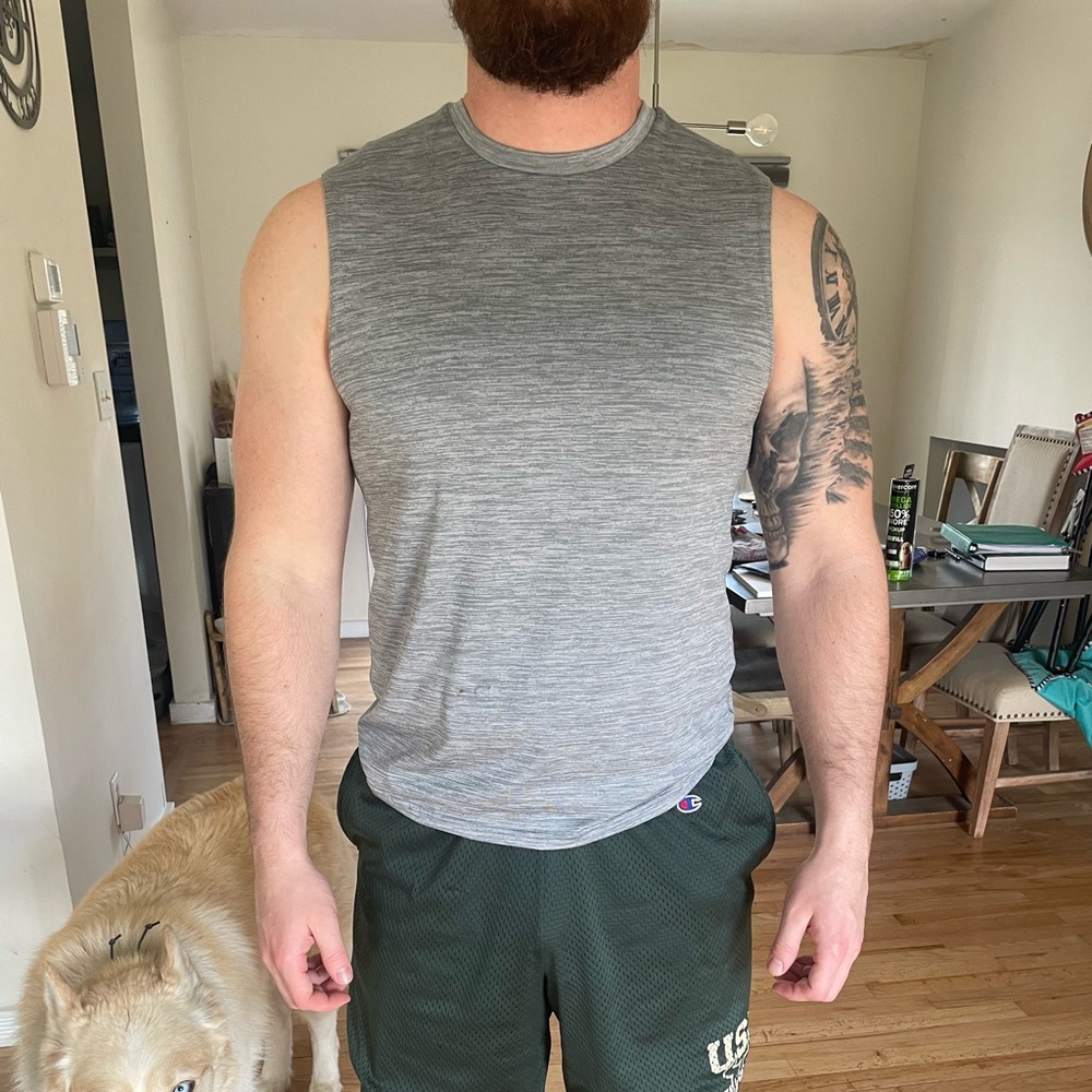 Champions tee